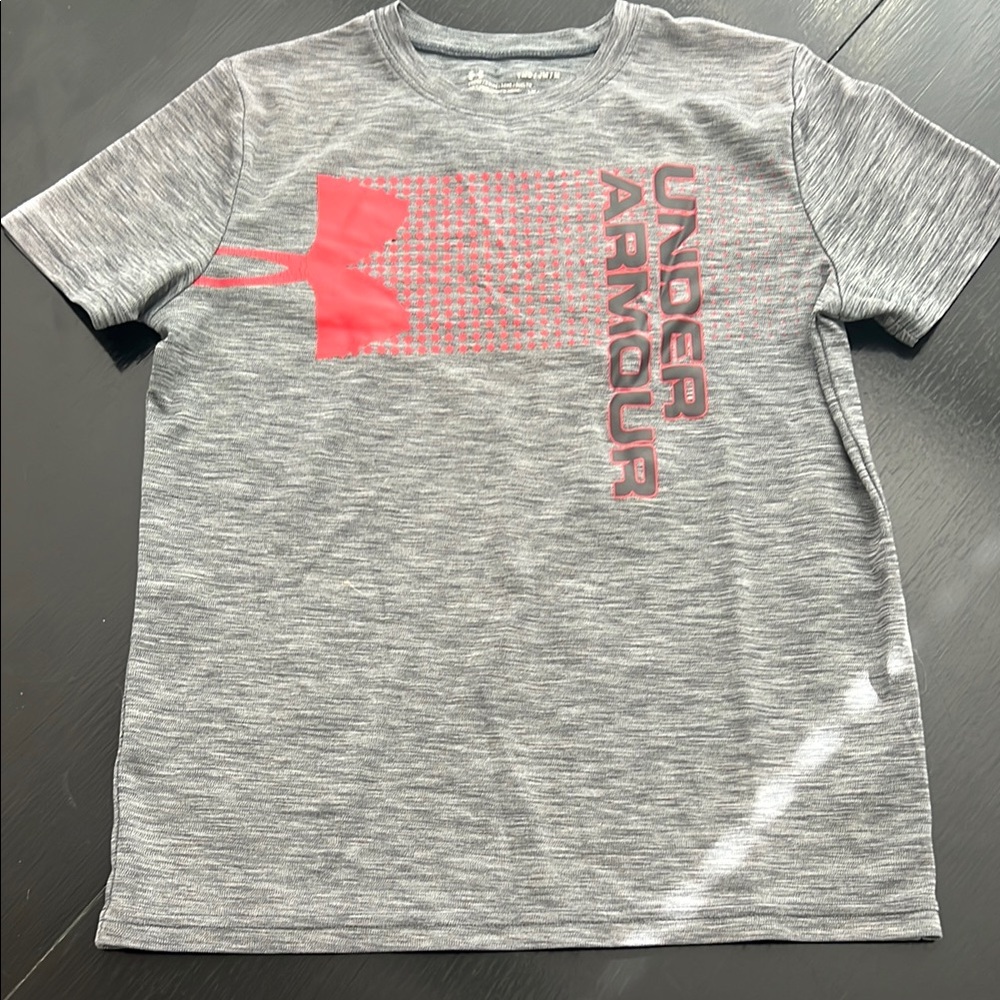 Under Armour Kids Gray and Red Graphic T-Shirt